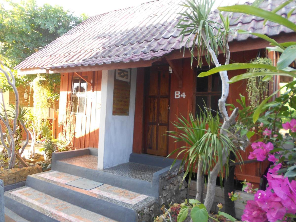 Rutepar Pearl Guest House Bira Exterior photo